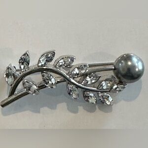D’Orlan Silver Brooch with Large Silver Faux Pearl & White Crystal Accents NEW